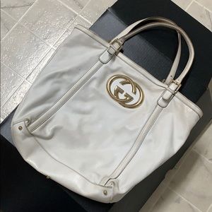 Black Friday  SALE! !!❤️White Gucci Bag